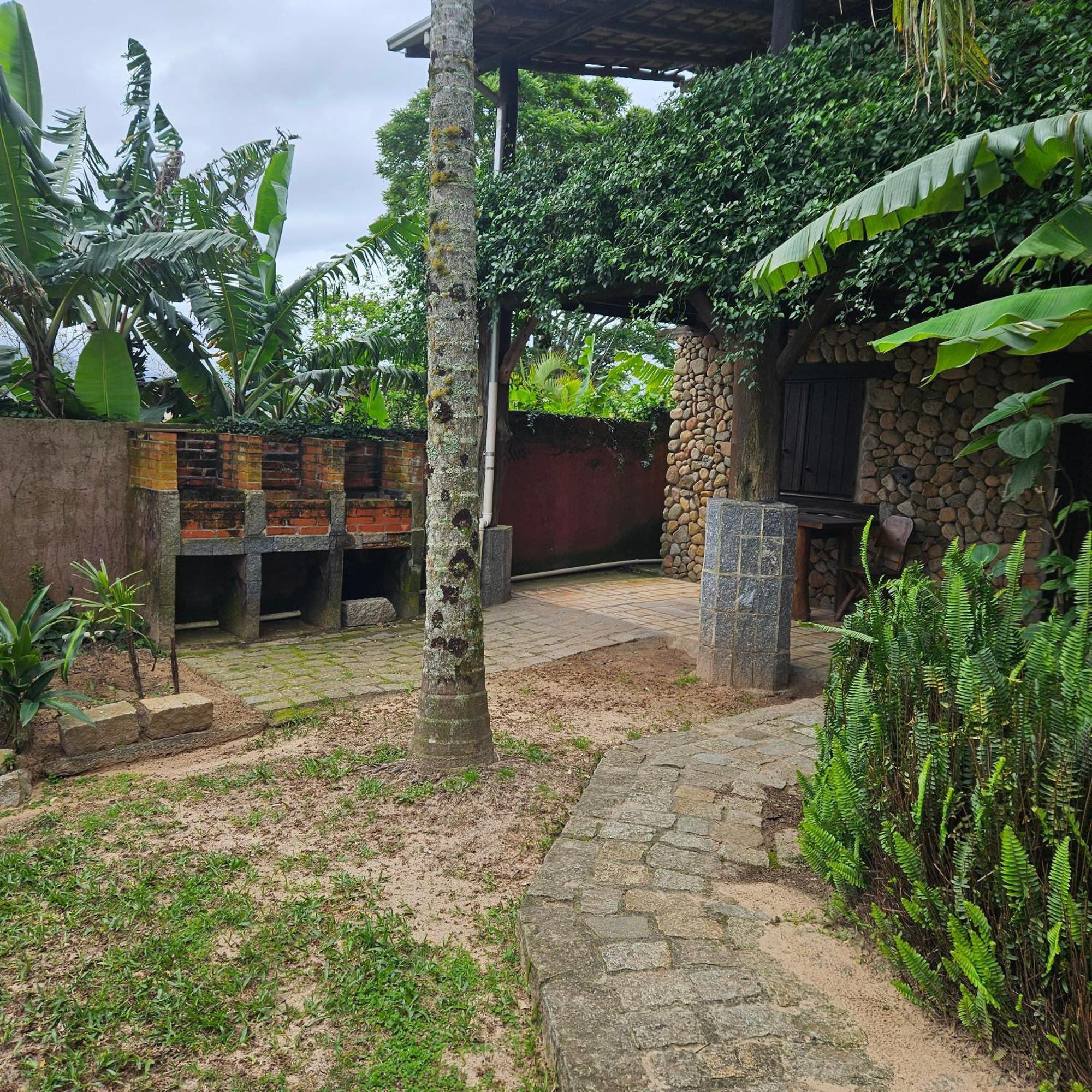 Hotel Pousada Meia Lua Praia do Rosa Exterior foto